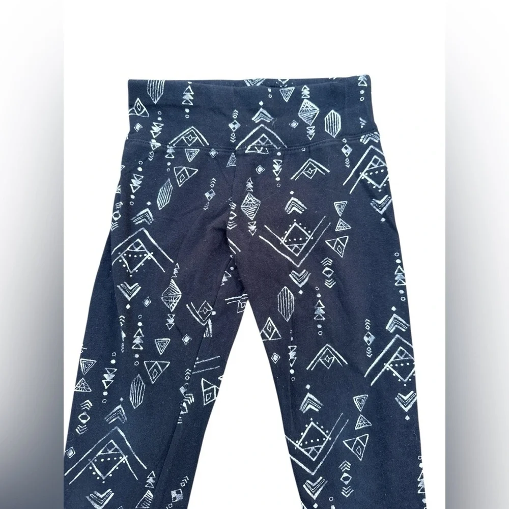 Girls Justice Black Tribal Print Leggings Size 8 Elastic Waist Stretchy Pants